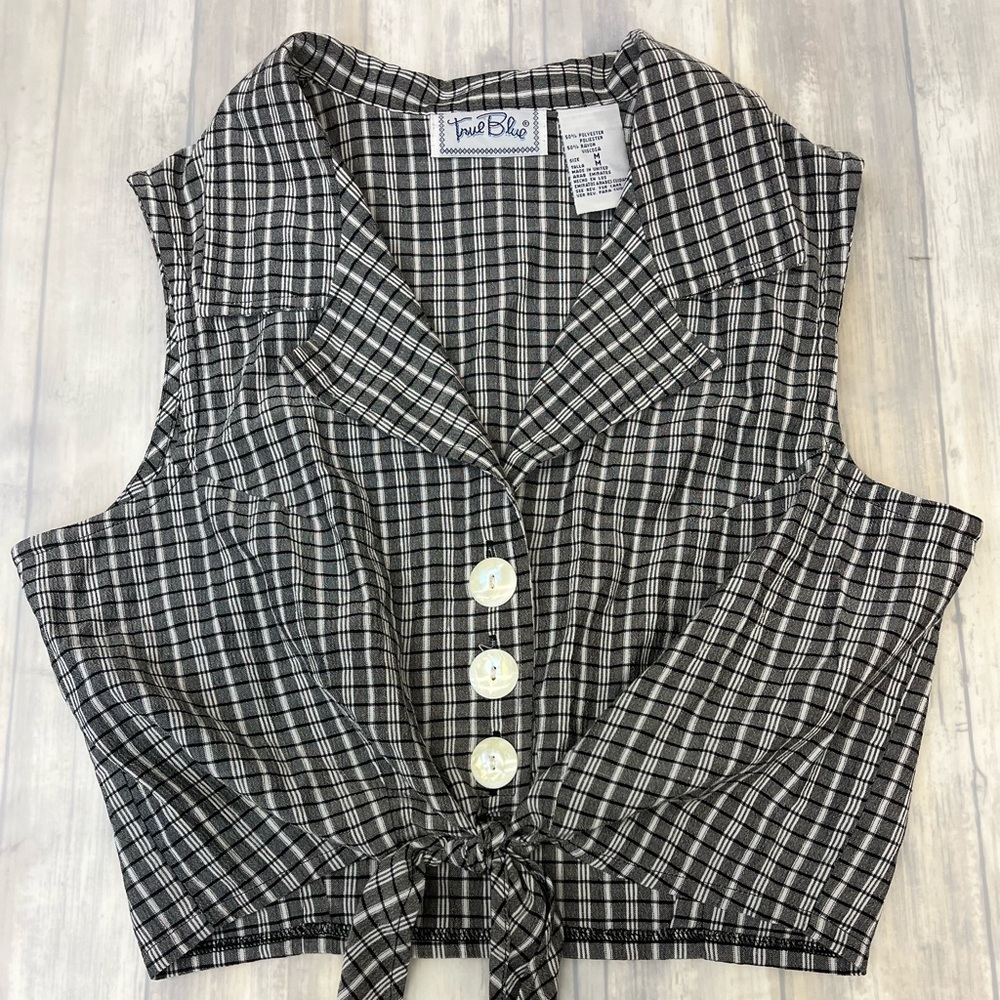 cropped plaid top
